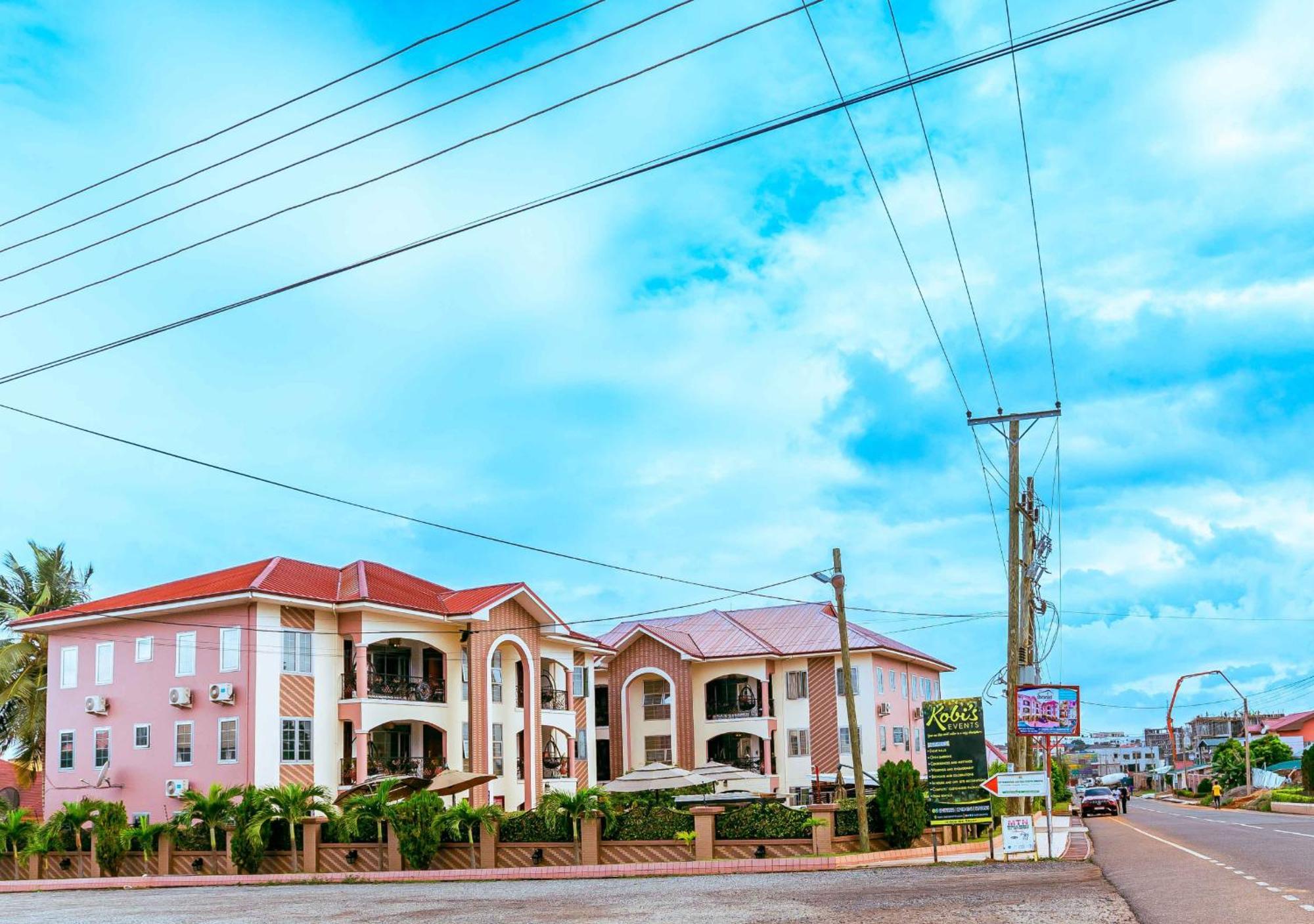 Ibranad Apartments Akra Zewnętrze zdjęcie