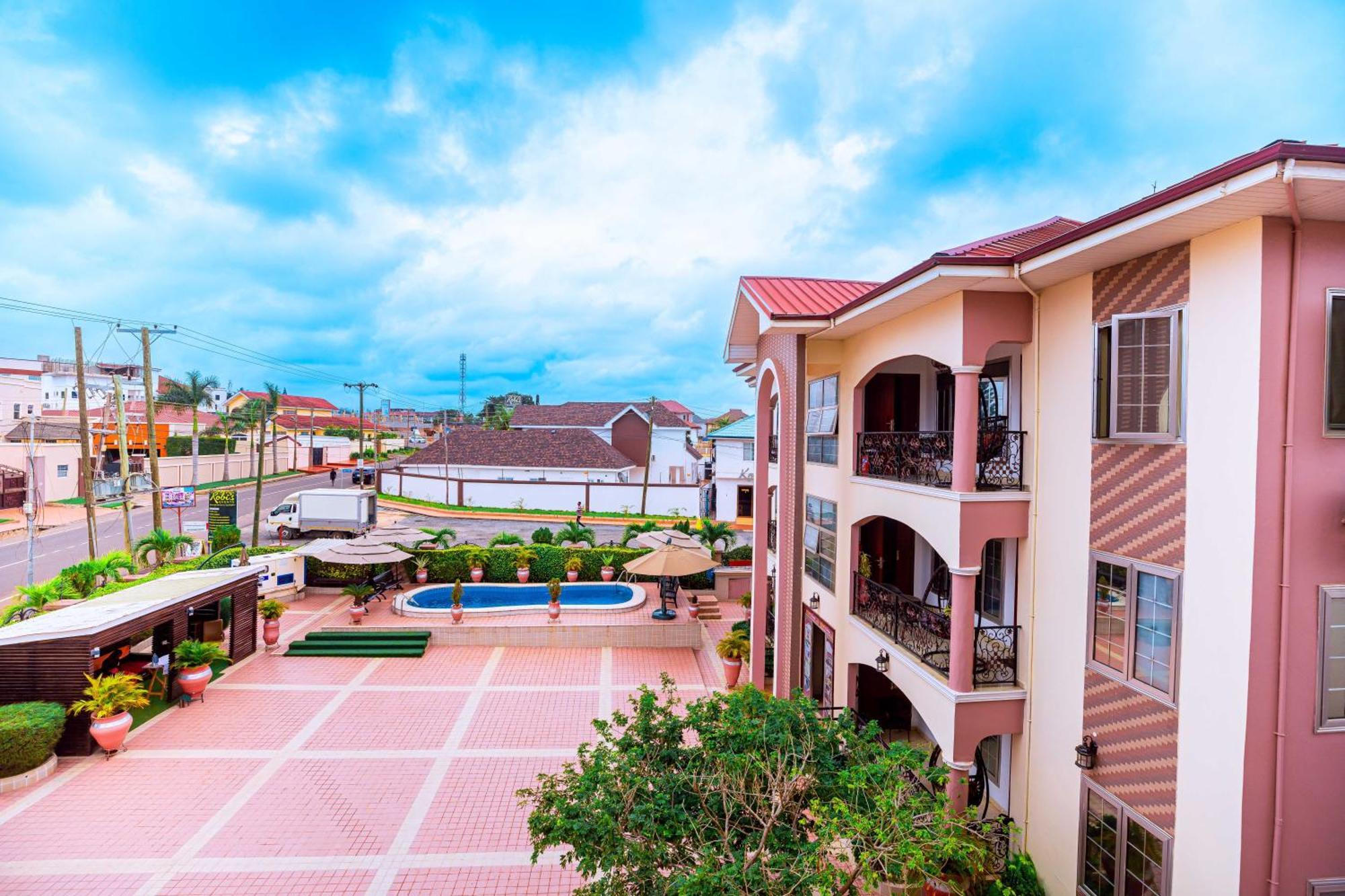 Ibranad Apartments Akra Zewnętrze zdjęcie