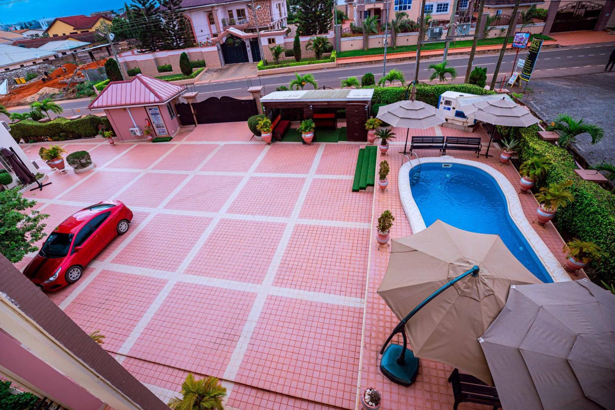 Ibranad Apartments Akra Zewnętrze zdjęcie